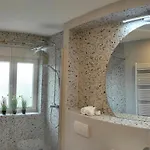 Apartament Marela *