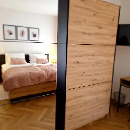 Marela アパート *