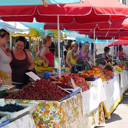 アパート Marela スプリト